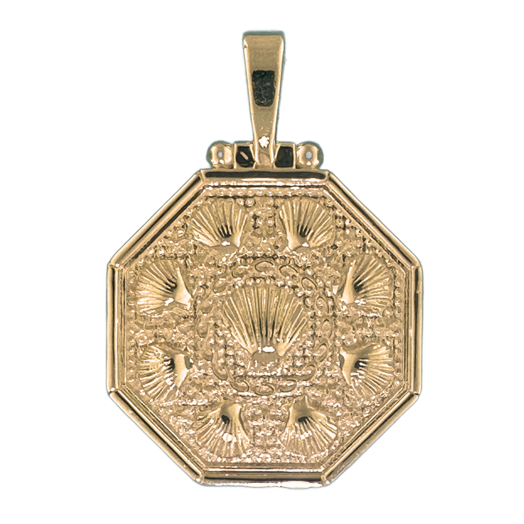 sailor's valentine pendant in 14K yellow gold